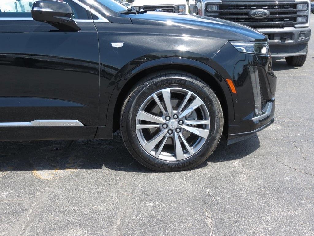 used 2020 Cadillac XT6 car, priced at $30,000