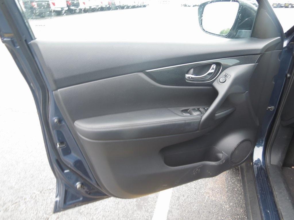 used 2016 Nissan Rogue car, priced at $15,500