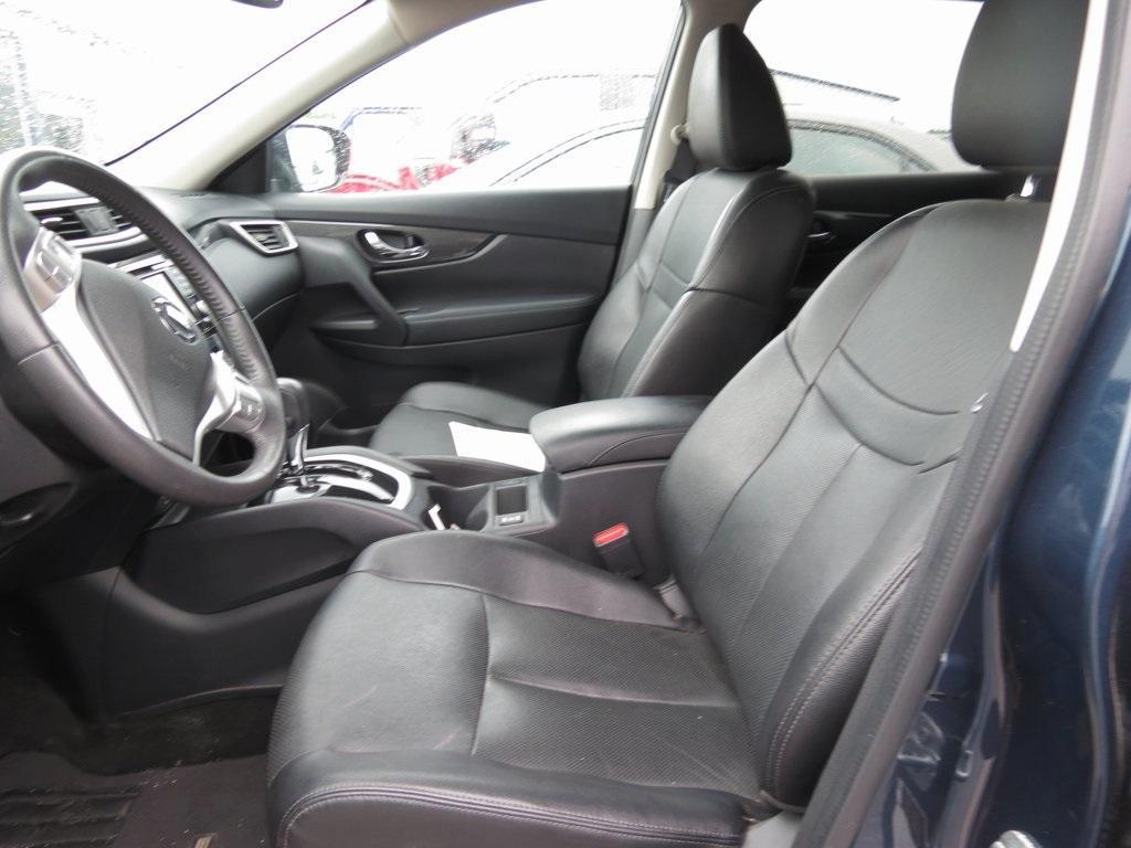 used 2016 Nissan Rogue car, priced at $15,500