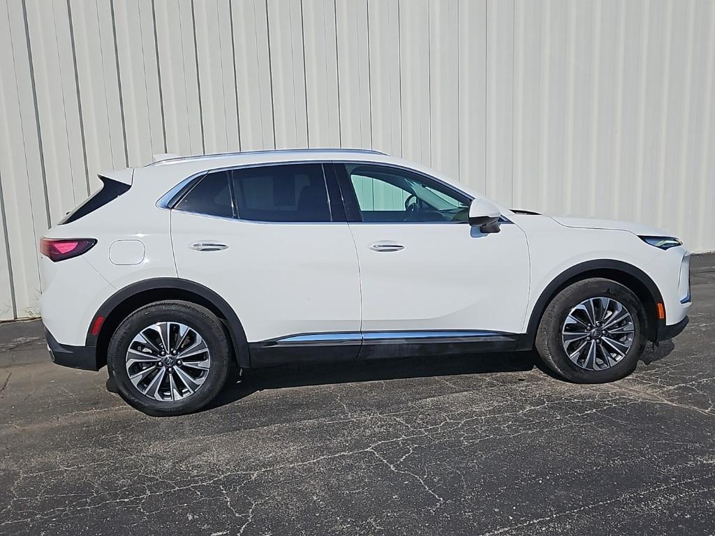 used 2024 Buick Envision car, priced at $28,500