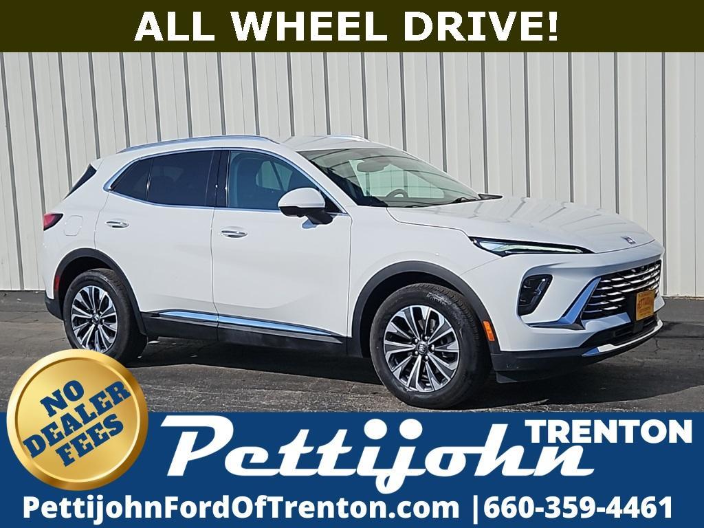 used 2024 Buick Envision car, priced at $28,500