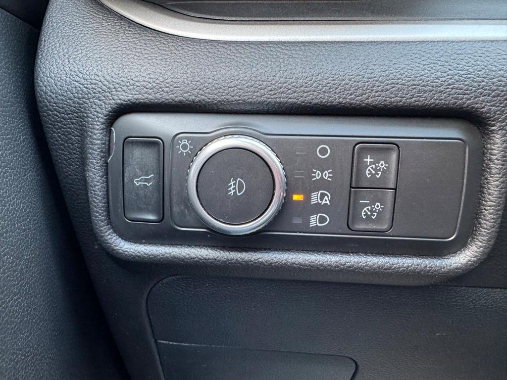 used 2021 Ford Explorer car, priced at $27,000