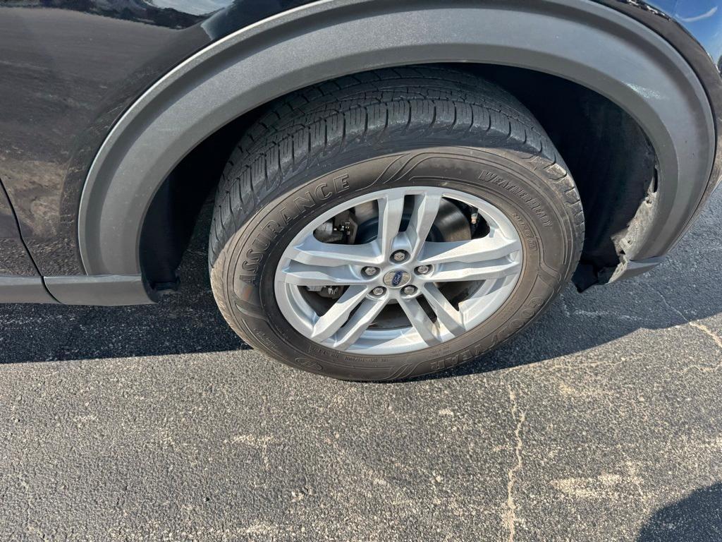 used 2021 Ford Explorer car, priced at $27,000
