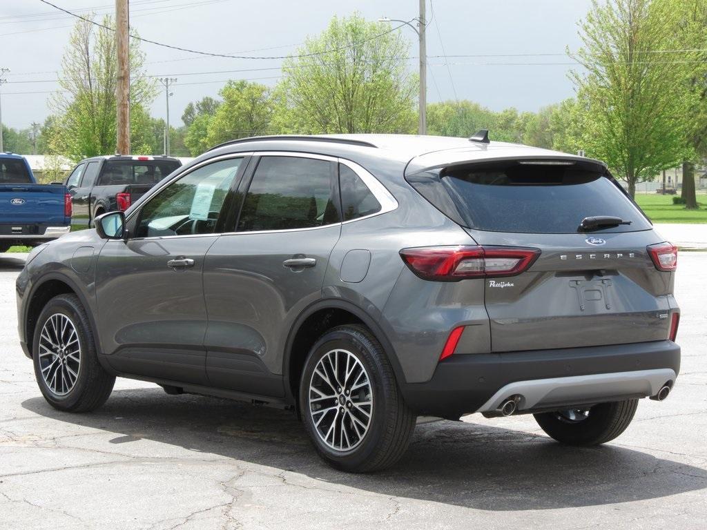 new 2025 Ford Escape car, priced at $39,172