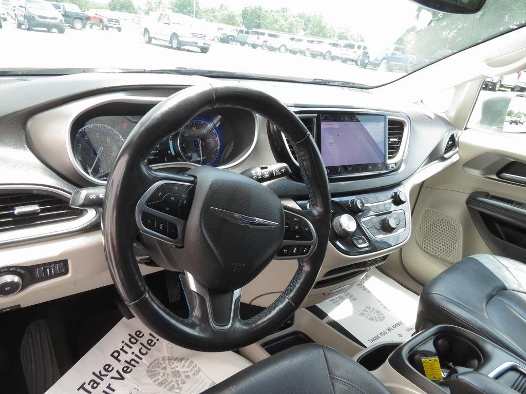 used 2021 Chrysler Pacifica car, priced at $21,995