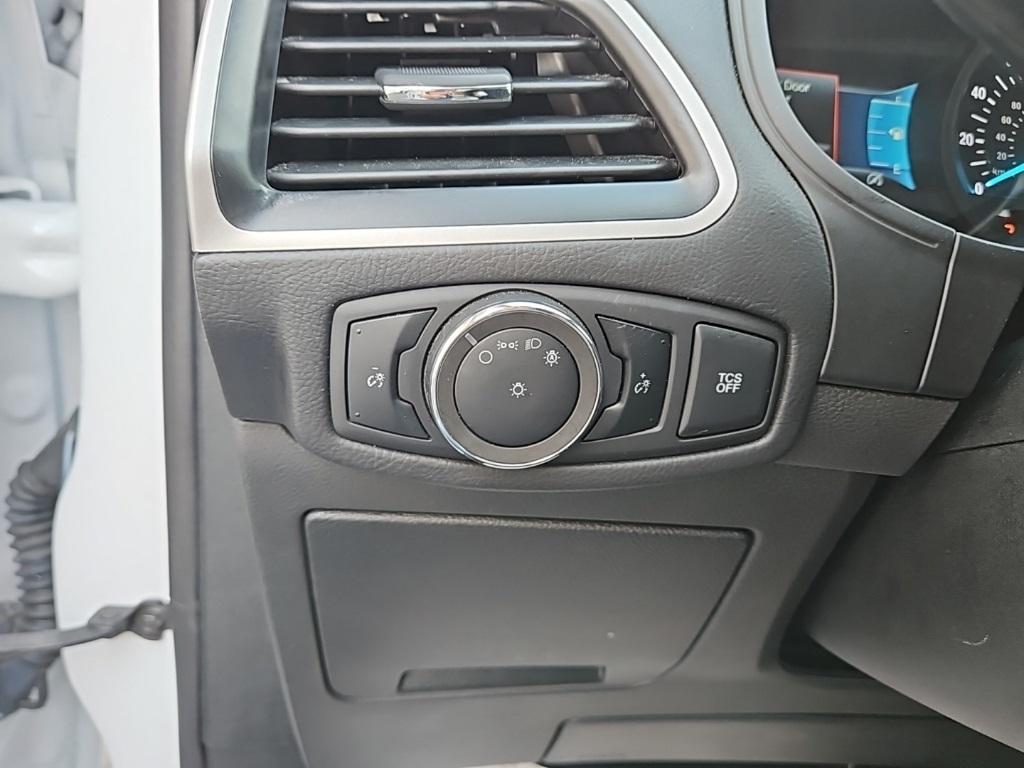 used 2024 Ford Edge car, priced at $25,000