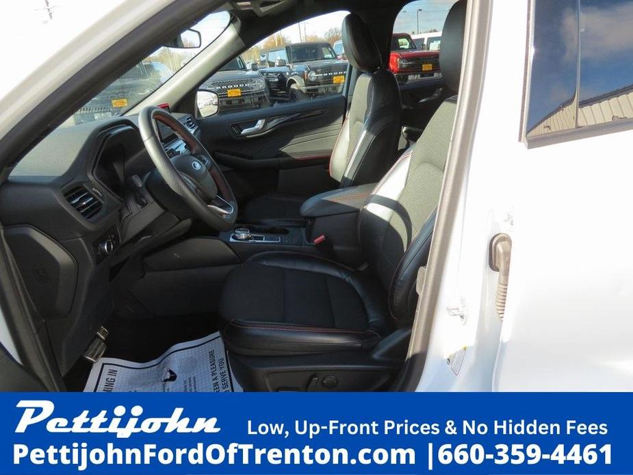 used 2023 Ford Escape car, priced at $22,950