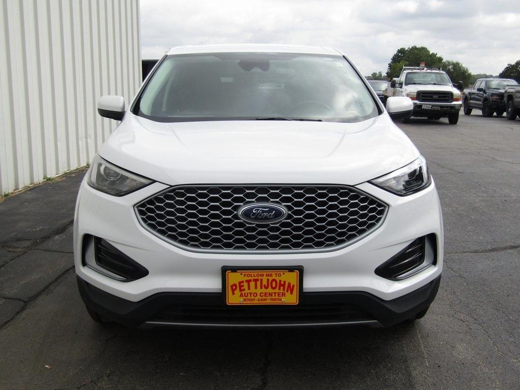 used 2024 Ford Edge car, priced at $24,700