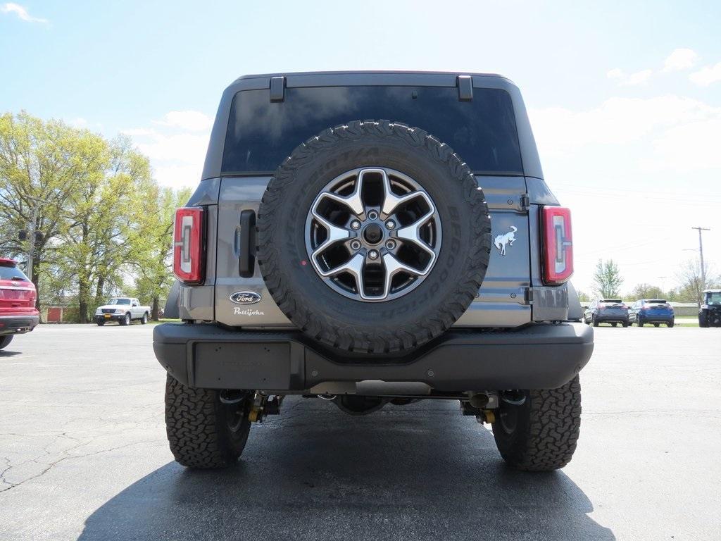 new 2024 Ford Bronco car, priced at $60,080