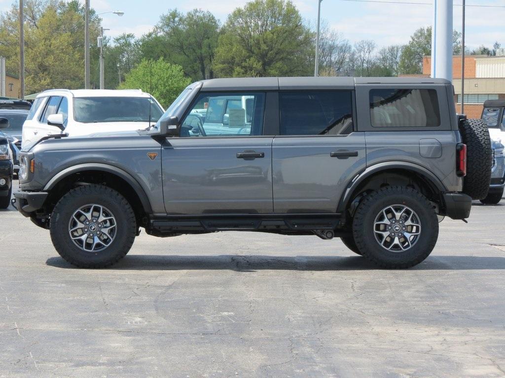 new 2024 Ford Bronco car, priced at $60,080