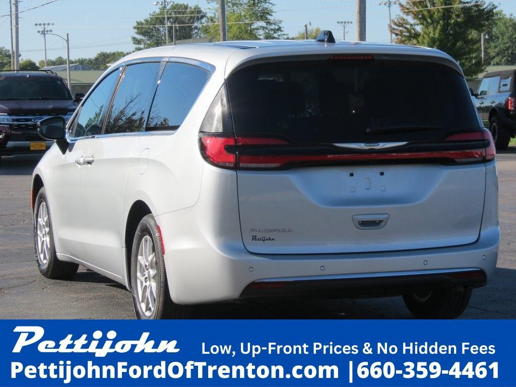 used 2024 Chrysler Pacifica car, priced at $33,750