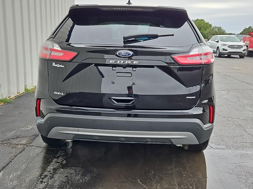used 2024 Ford Edge car, priced at $23,500