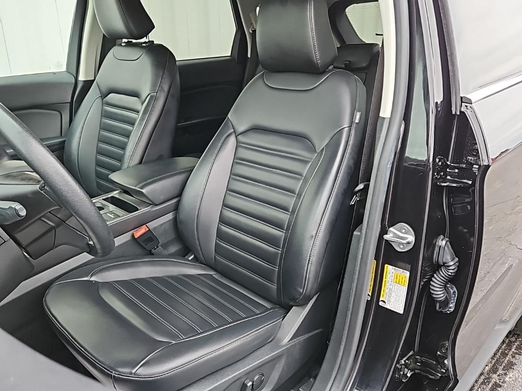 used 2024 Ford Edge car, priced at $23,500