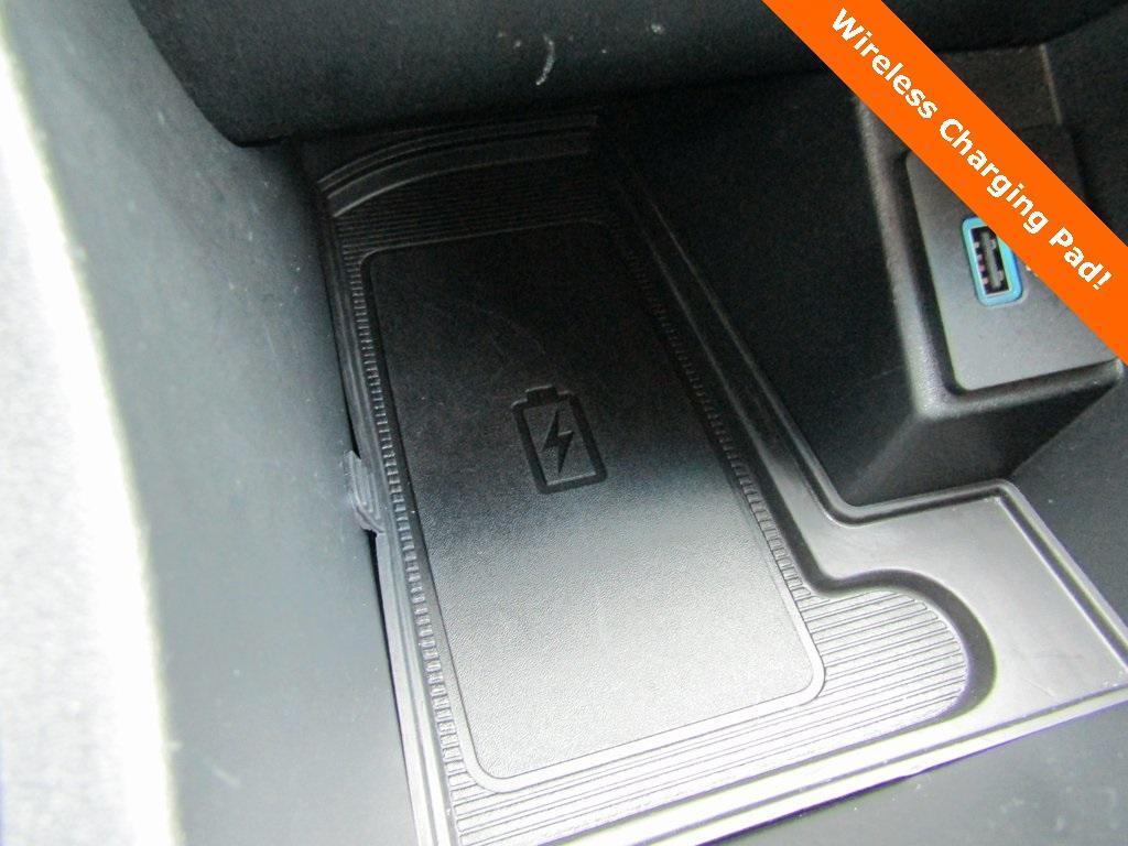 used 2024 Ford Edge car, priced at $29,500