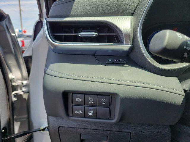 new 2025 Toyota Highlander car, priced at $54,857