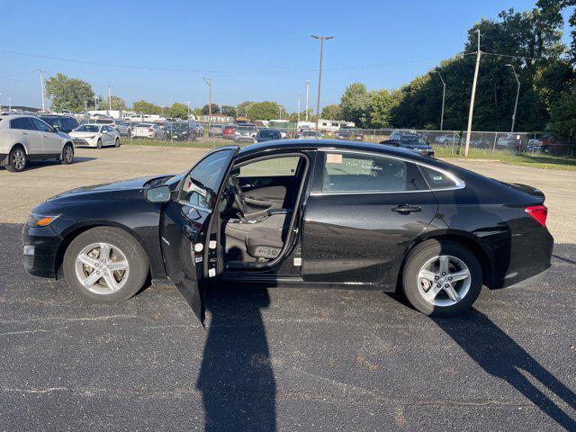 used 2024 Chevrolet Malibu car, priced at $21,538