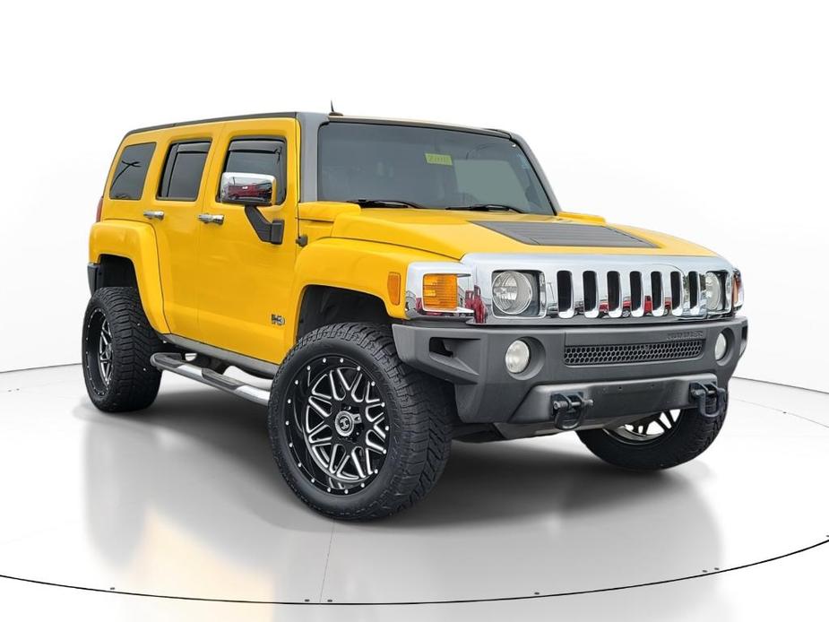 used 2006 Hummer H3 car, priced at $8,879