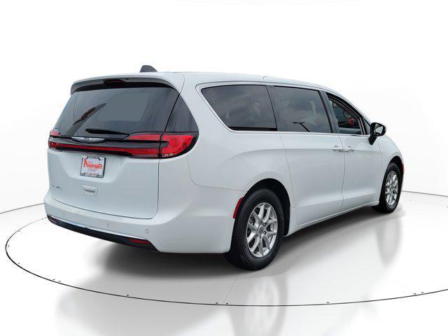 used 2023 Chrysler Pacifica car, priced at $24,158