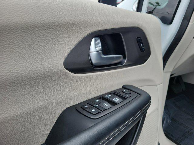 used 2023 Chrysler Pacifica car, priced at $24,158