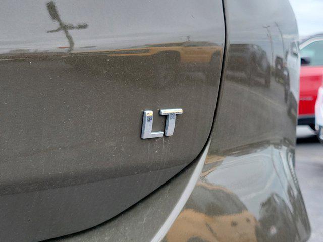 used 2023 Chevrolet Equinox car, priced at $22,661