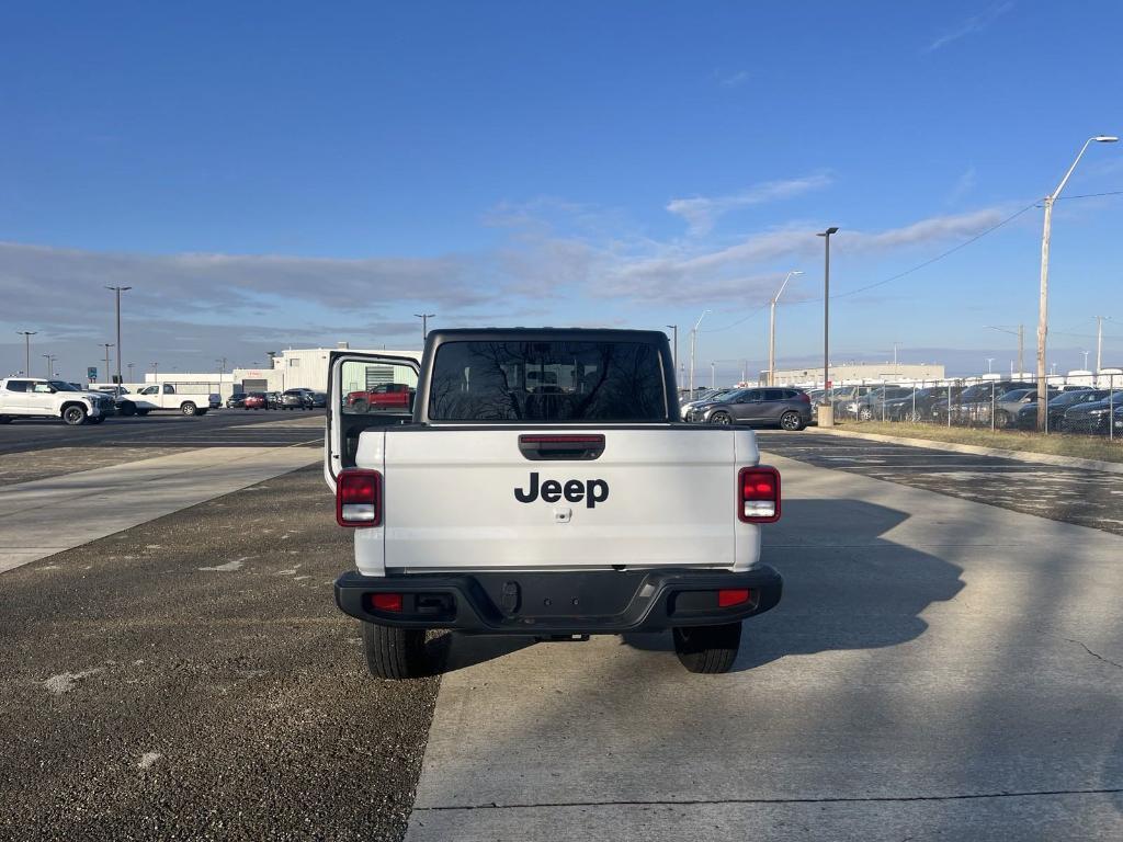 used 2023 Jeep Gladiator car, priced at $30,419