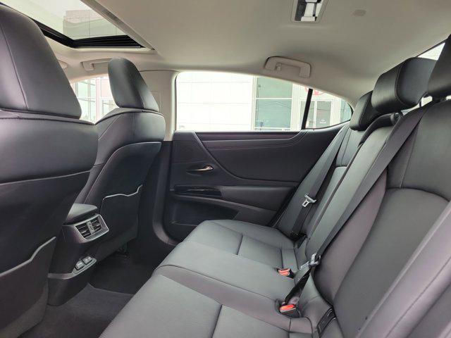used 2023 Lexus ES 350 car, priced at $37,188