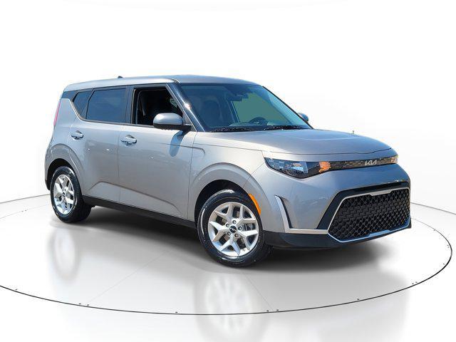 used 2024 Kia Soul car, priced at $19,706