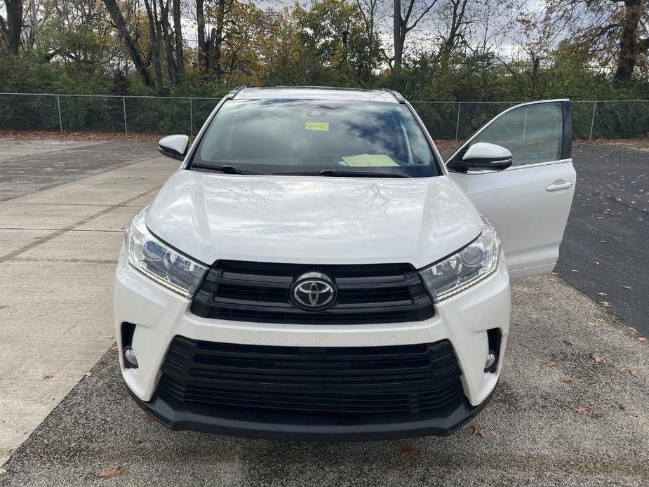 used 2017 Toyota Highlander car, priced at $17,476