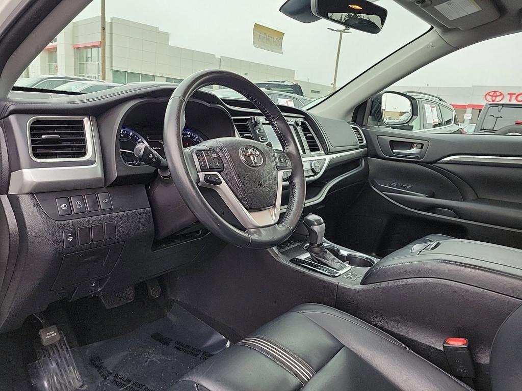 used 2017 Toyota Highlander car, priced at $15,545