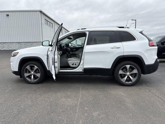 used 2019 Jeep Cherokee car, priced at $17,728