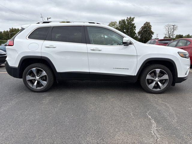 used 2019 Jeep Cherokee car, priced at $17,728