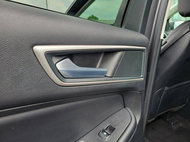 used 2024 Ford Edge car, priced at $25,803