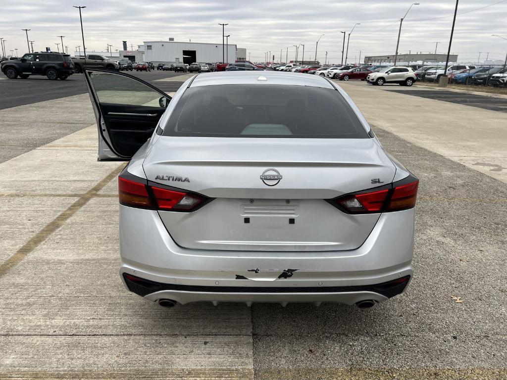 used 2023 Nissan Altima car, priced at $23,484