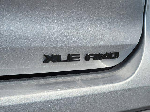 new 2025 Toyota Highlander car, priced at $48,612