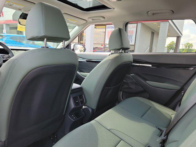 used 2024 Kia Seltos car, priced at $27,528