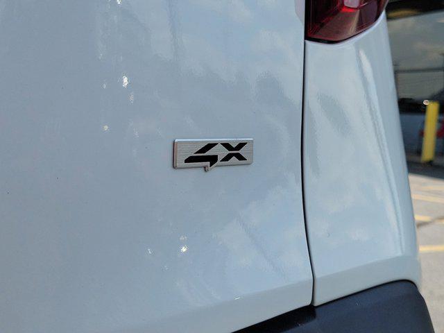 used 2024 Kia Seltos car, priced at $27,528