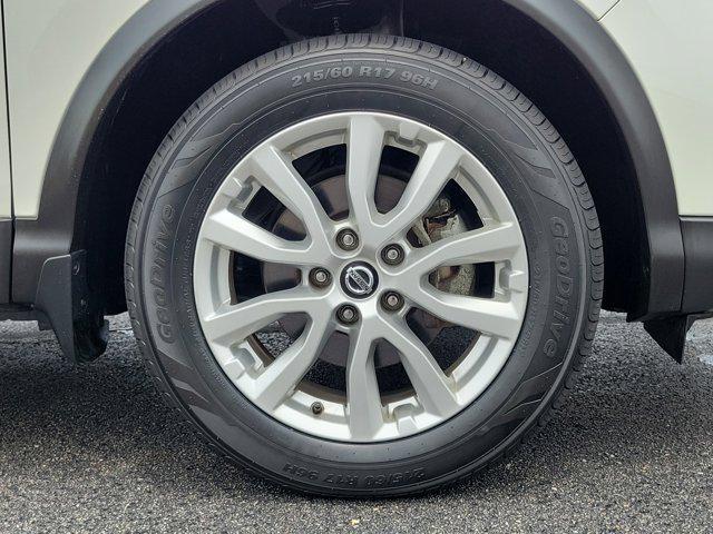 used 2022 Nissan Rogue Sport car, priced at $21,361