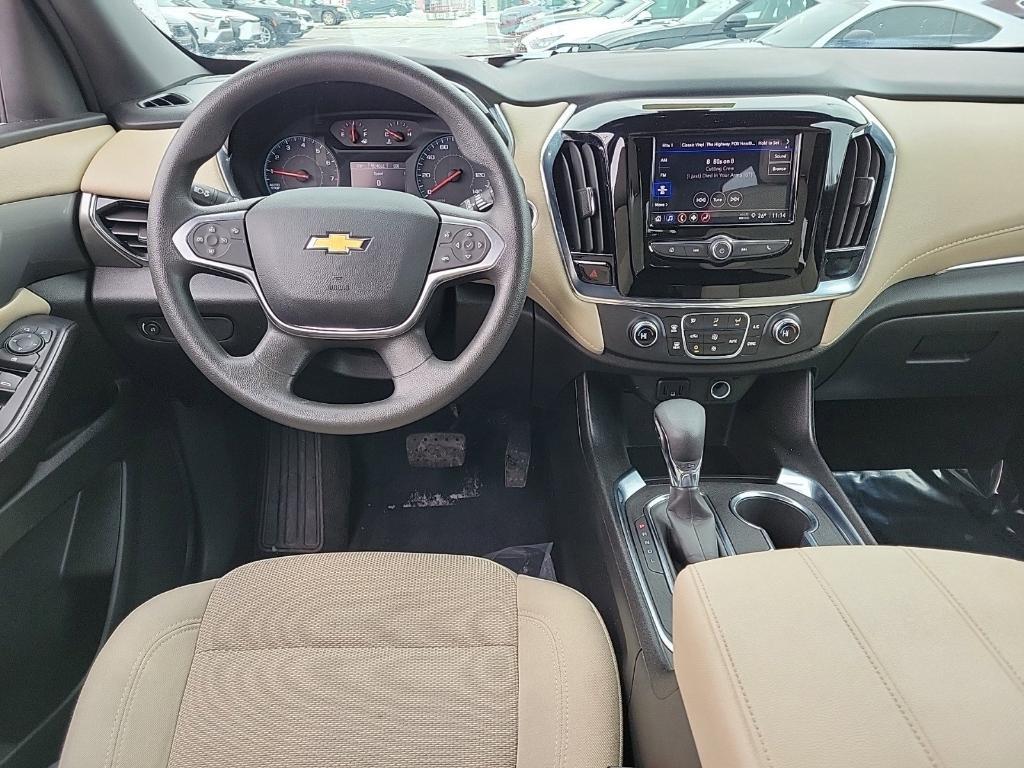 used 2023 Chevrolet Traverse car, priced at $27,980