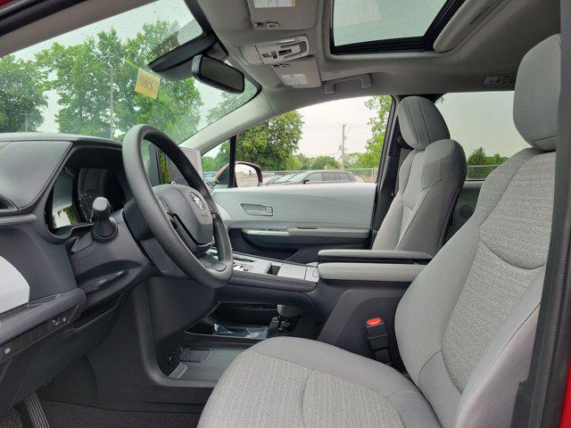 new 2025 Toyota Sienna car, priced at $45,115