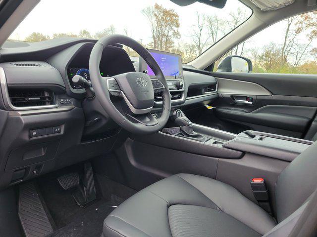 new 2026 Toyota Grand Highlander Hybrid car, priced at $50,293