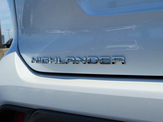 new 2025 Toyota Highlander car, priced at $48,412