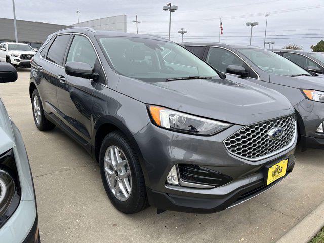 new 2024 Ford Edge car, priced at $42,575