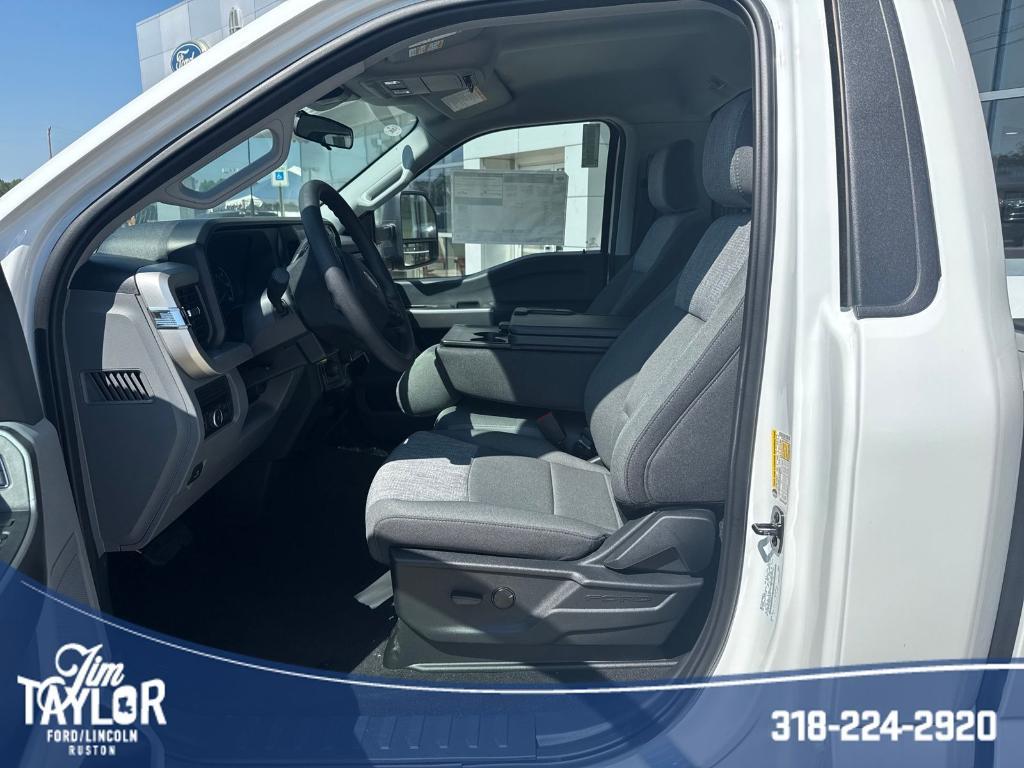 new 2025 Ford F-350 car, priced at $69,830