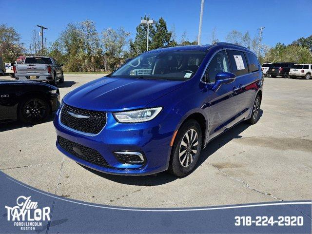 used 2021 Chrysler Pacifica car, priced at $18,987