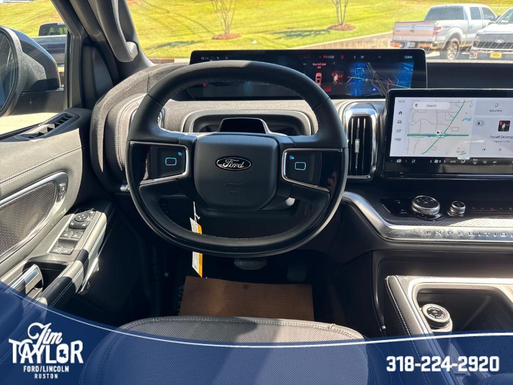 new 2025 Ford Expedition car, priced at $81,015