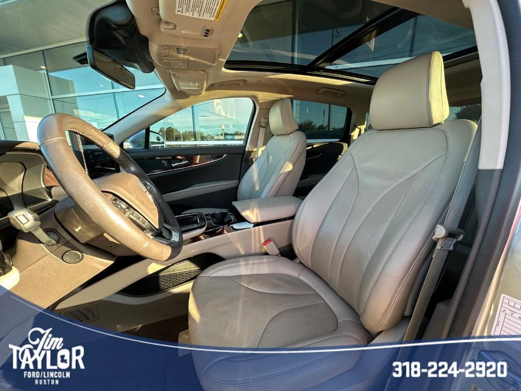 used 2023 Lincoln Nautilus car, priced at $32,987