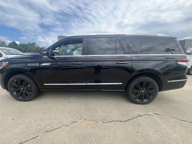 new 2024 Lincoln Navigator car, priced at $109,195