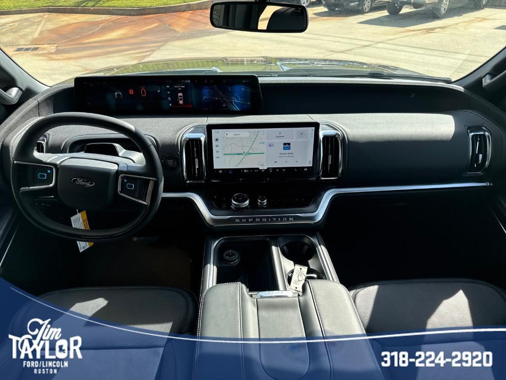 new 2025 Ford Expedition car, priced at $85,230