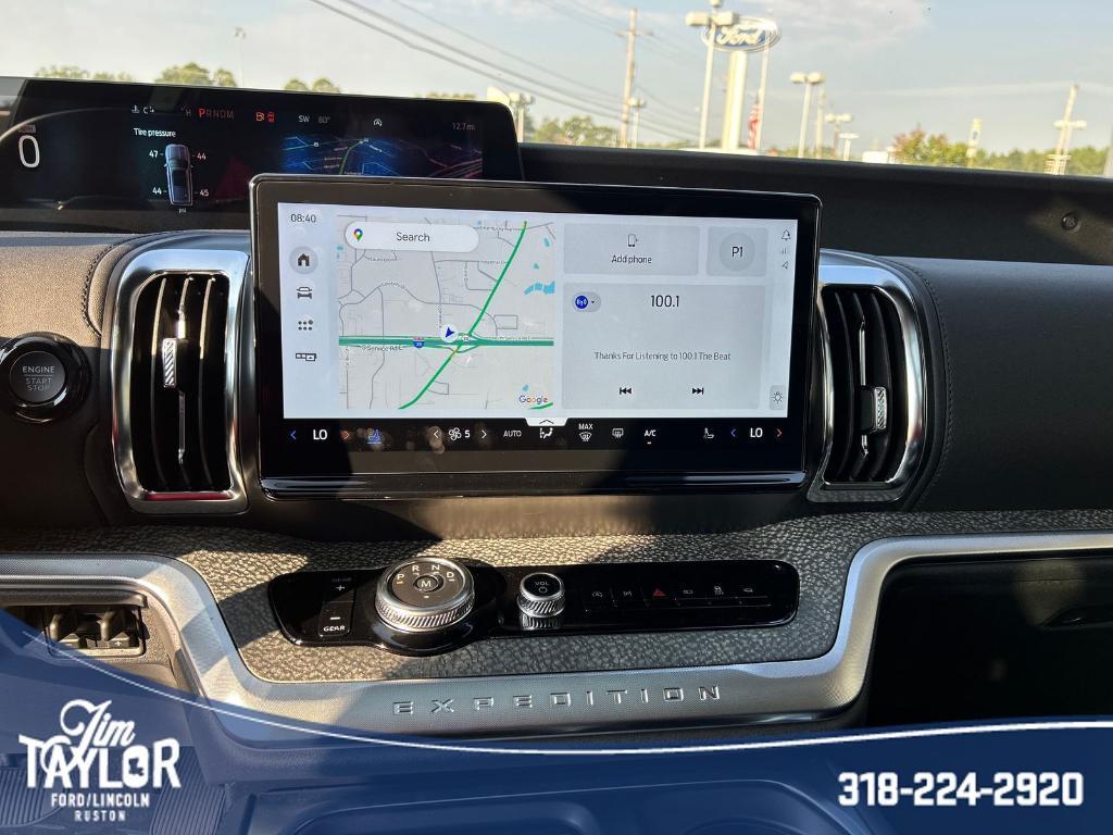 new 2025 Ford Expedition car, priced at $84,540