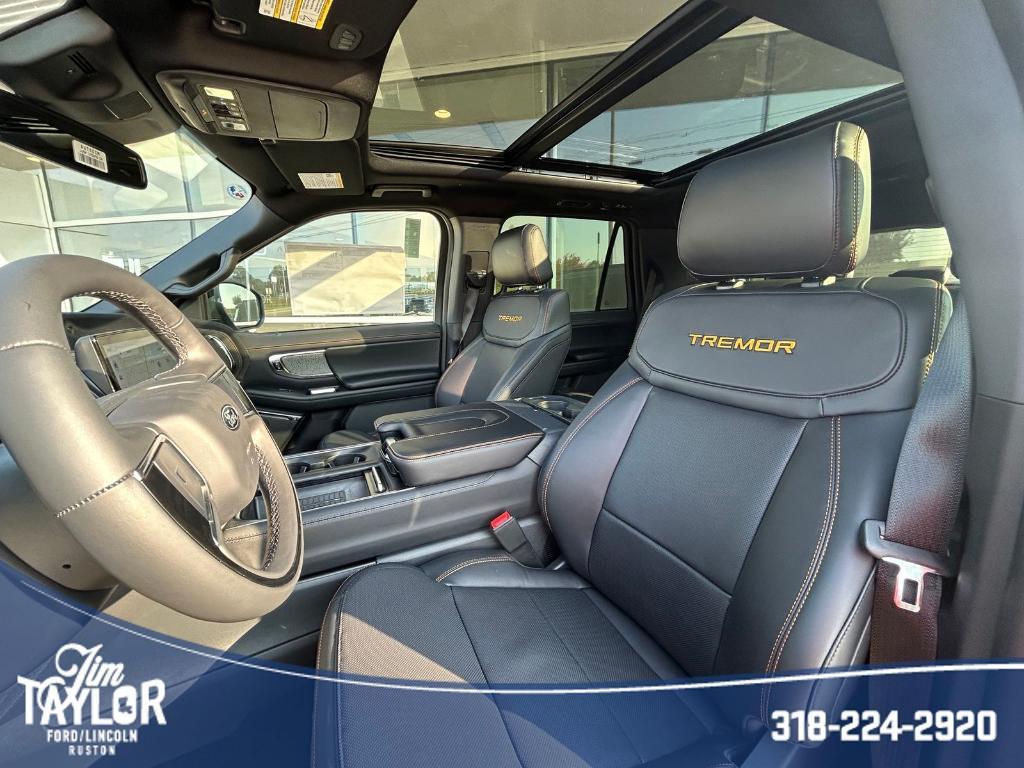 new 2025 Ford Expedition car, priced at $84,540